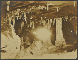 Januaria- gruta.