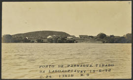 Porto de Parnaguá tirado da Lagoa. Parnaguá (PI)