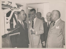 Eurico Gaspar Dutra, Pedro Calmon e outros na inauguração do Sanatório de Curicica