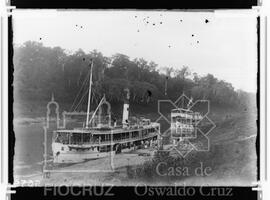 Vapor Nilo Peçanha ancorado no porto, Porto Bom Destino, Rio Acre