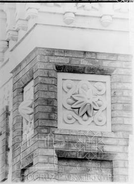 Detalhes decorativos da fachada do Pavilhão Mourisco