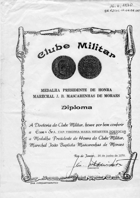 Diploma conferindo a Medalha Presidente de Honra do Clube Militar