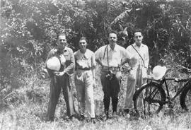 Leônidas Deane, Maria Deane, Leoberto de Castro Ferreira e pessoa não identificada