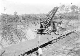 Aspecto da construção da Estrada de Ferro Madeira-Mamoré