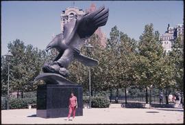 Escultura de águia no Battery Park