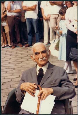 Haity Moussatché na cerimônia de reintegração dos pesquisadores cassados