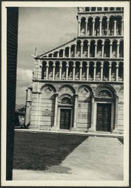 Fachada da Catedral de Pisa
