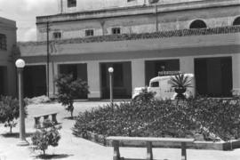 Centro de Saúde de Fortaleza, com destaque para o setor de tuberculose e ambulância